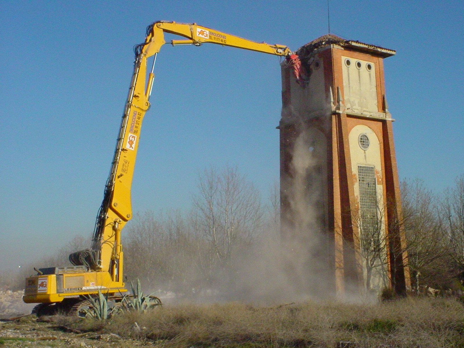 demoliciones y voladuras