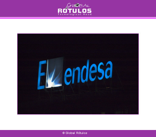 carteles luminosos en Madrid